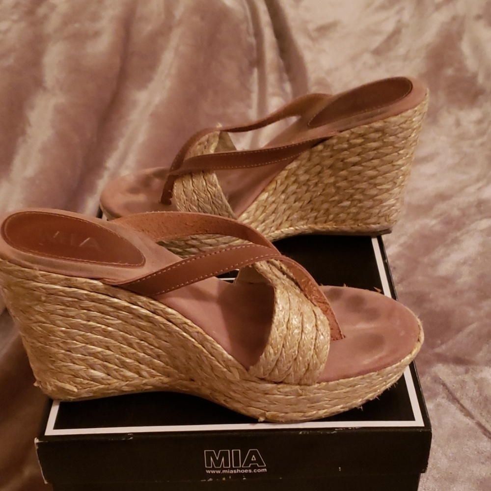 Cute chunky platform sandals - Picture 4 of 6